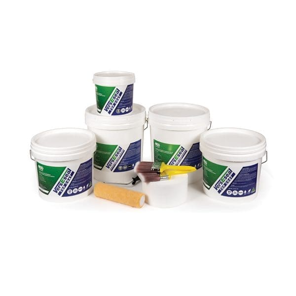 VersEseal Extra Large Caravan Kit contents including Rapid Build, Top Coat, geofabric, brushes, and rollers – covers up to 30 sqm.